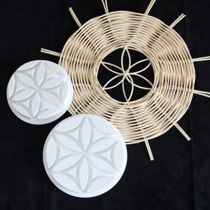 DIY Basket Weaving Kit: Flower of Life Pattern Guide