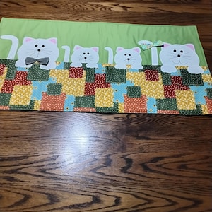 cat theme table topper
