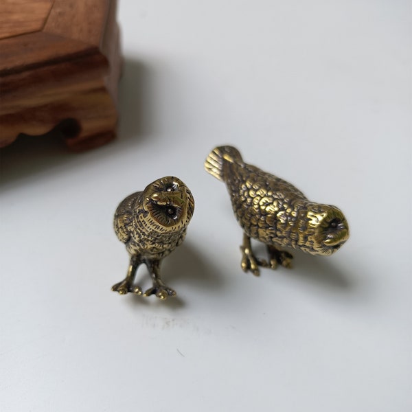 Get 2 pieces vintage brass lovely owl statues, household brass bird decorations, and collectible gifts