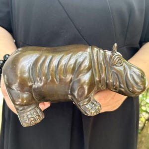Fine Sculpture Hippo Chubby Hippo Figurine Statue Copper Casting hippopotamus Africa Wild Animal Ornament sculpture Tea pet Accessories gift