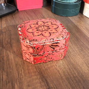 Luxurious Korean Traditional Mother of Pearl Jewelry Box