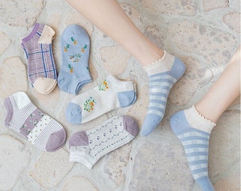 Floral Ankle Socks | Pastel colors | Cute low ankle socks | Sneaker socks | No-show | Casual socks | Cotton soft | Non-slip socks