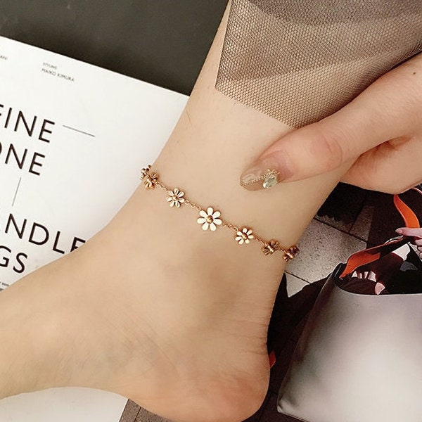 Daisy Chain Anklet main image 1