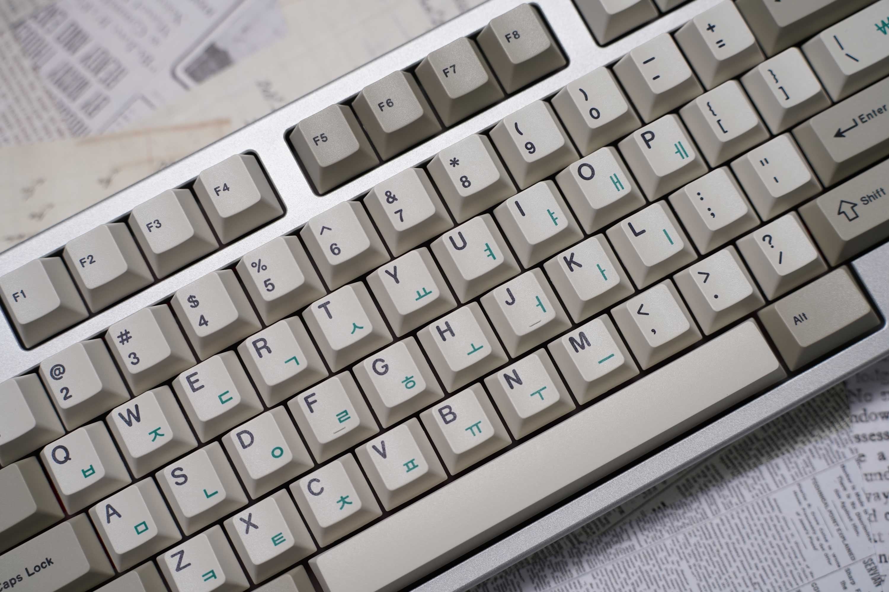 メカニカルキーボード用韓国語ハングルキーキャップセット、クラシックベージュキーキャップ、レトロキーキャップ、チェリープロファイル、MXスイッチ、PBT、ハングルサブレジェンド  - Etsy 日本