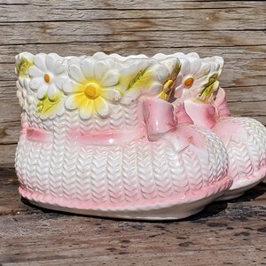 Ceramic Planter Baby Shoes w/ Flowers, 1950&#39;s Vintage