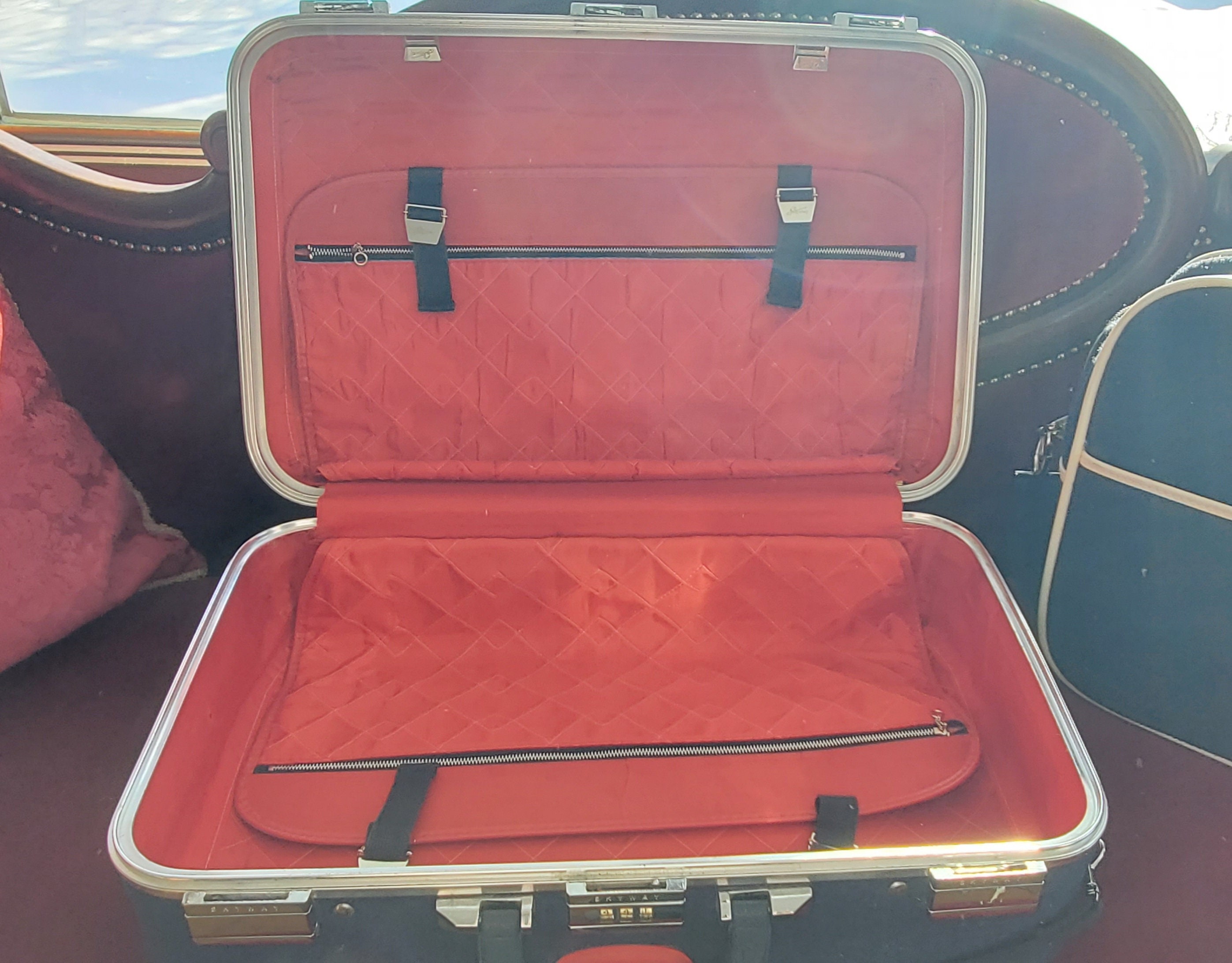 Vintage Skyway Luggage, Set of 4 - Etsy