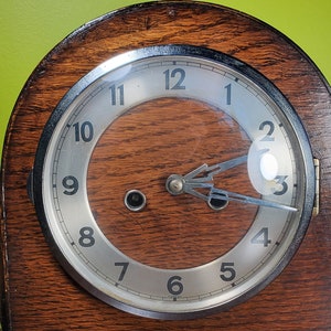 Vintage Key Wind Pendulum Table Clock w/ Key