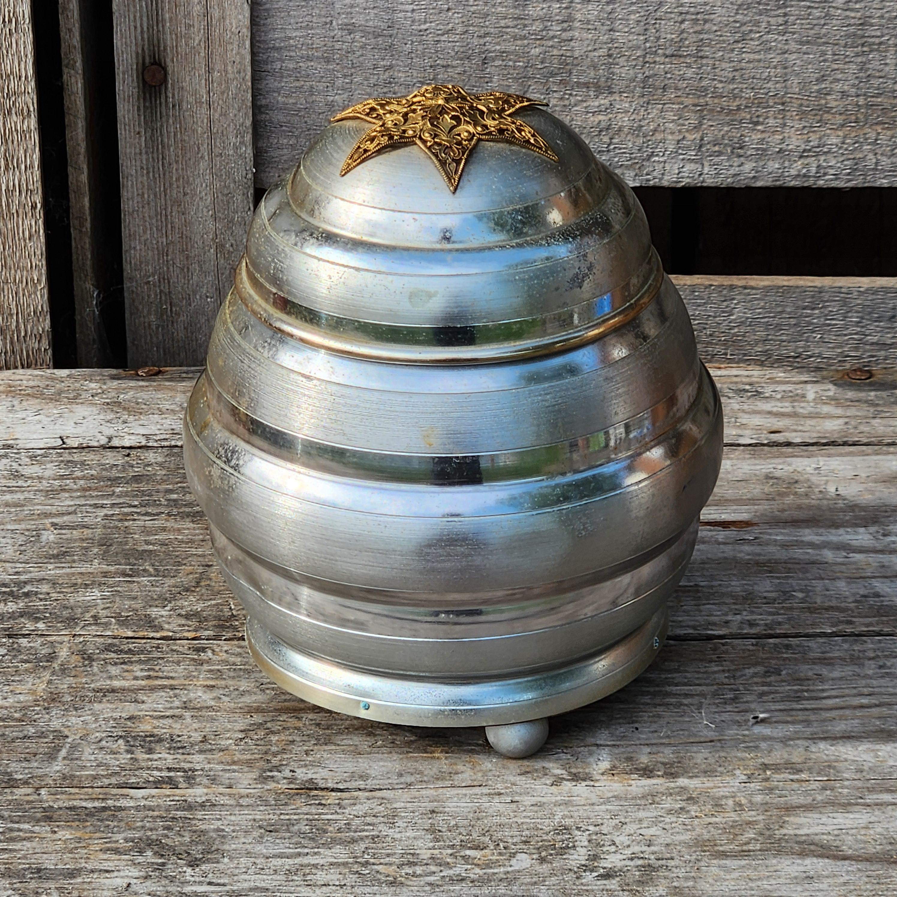 Powder Puff Box, Musical, Metal Cannister, Golden Ornate Star, Vintage