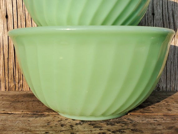 Fire King, Swirl, Mixing Bowls, Set of 3, Jadeite, Nesting, Anchor