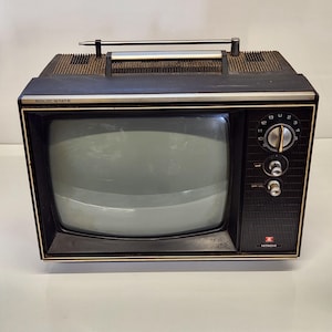 Vintage Hitachi Tv - Etsy