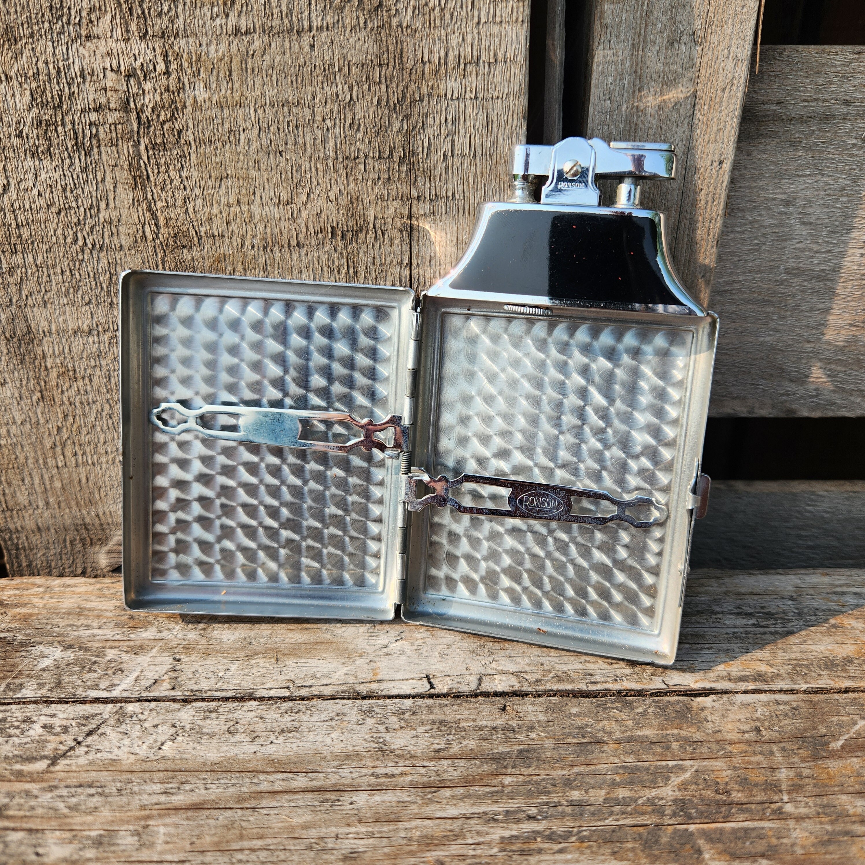 Lighter & Cigarette Holder, Ronson, Flint Wheel Detatched, Engraving  Plaque, Lighter Fluid, Vintage