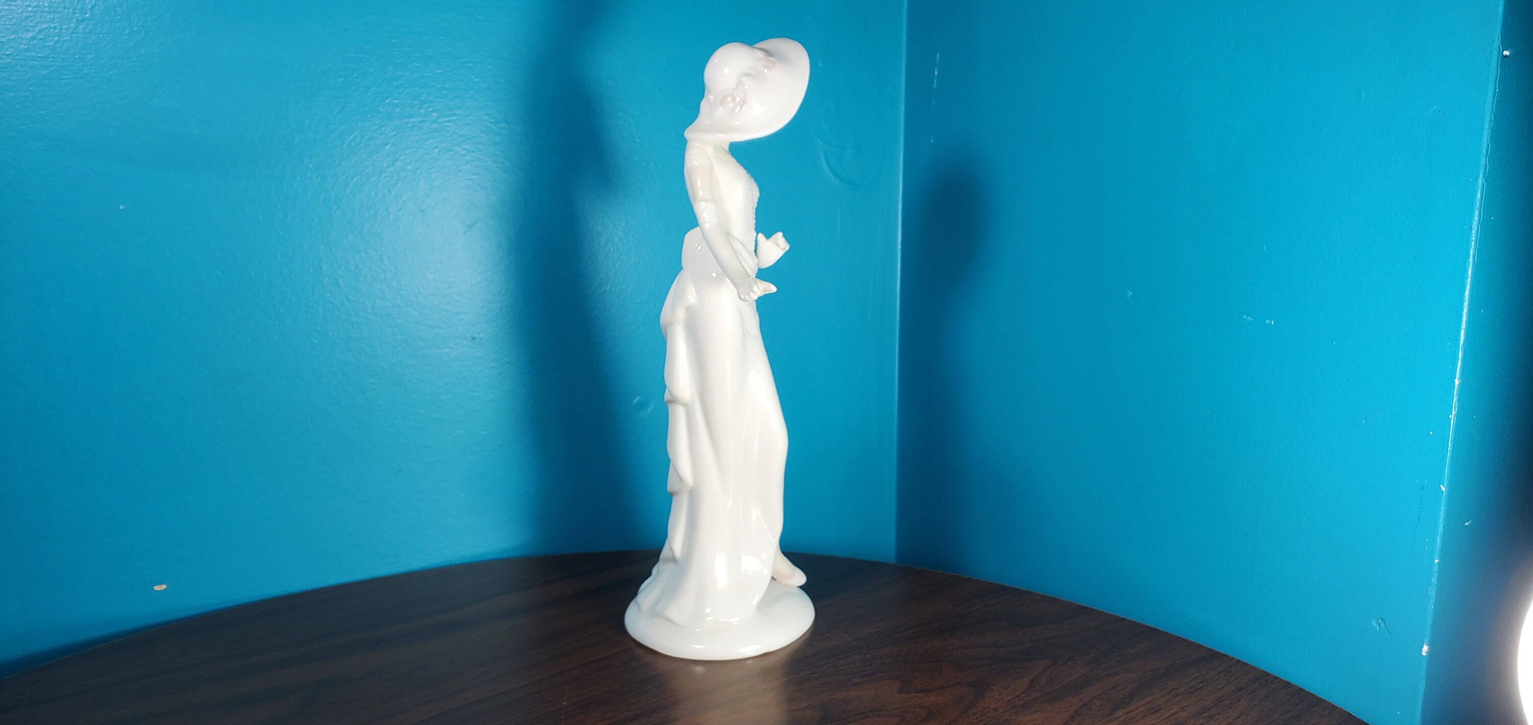 ヴィンテージ ミッドセンチュリー 陶磁器 ポーズをとる女性像 - Etsy 日本