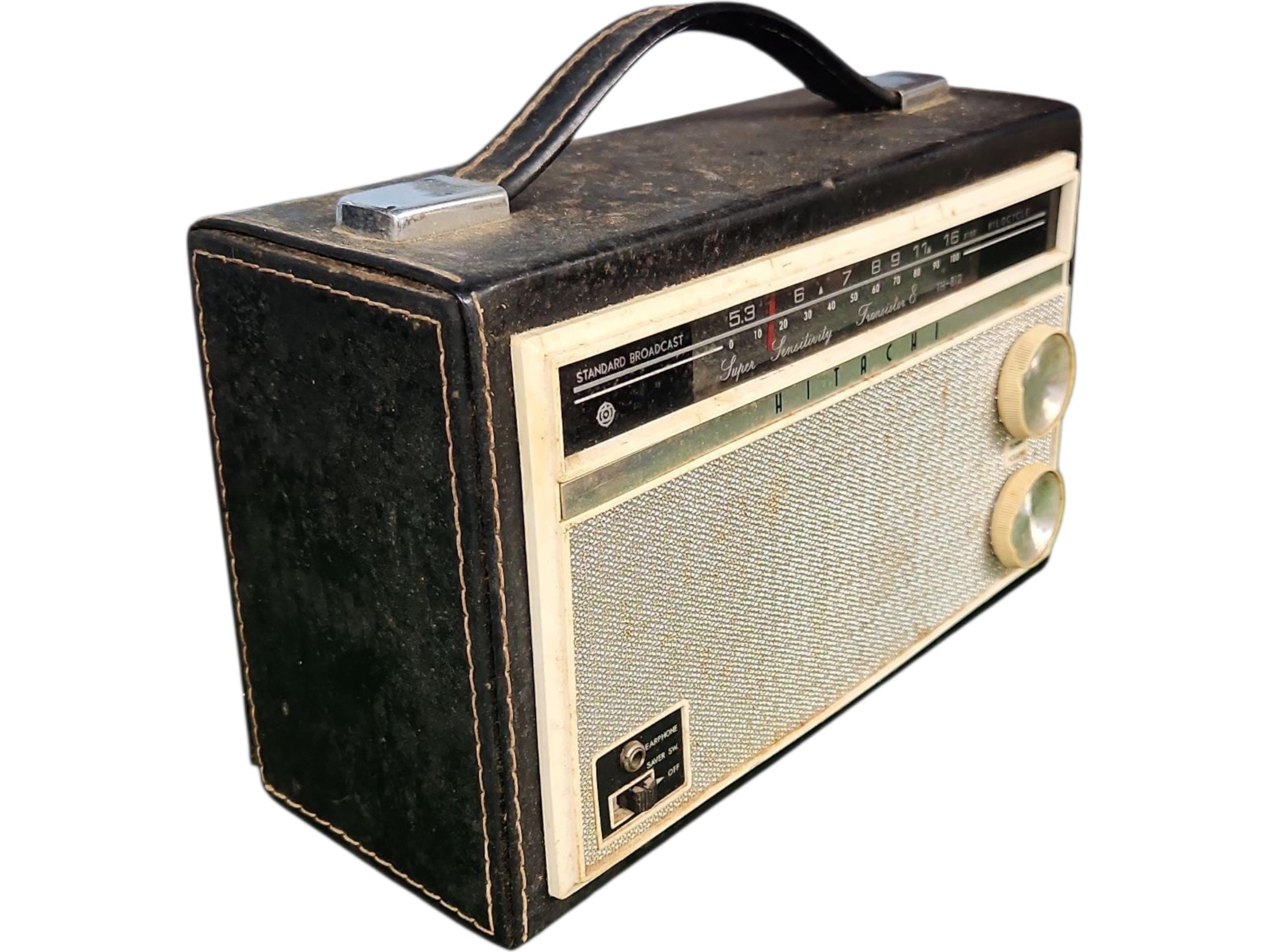日立 HITACHI AM PORTABLE RADIO CP-4T 元箱有 日立 HITACHI AM PORTABLE RADIO CP-4T 元箱有 - メルカリ