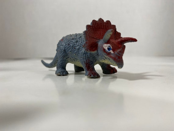 Vintage & RARE 1972 Inpro Triceratops Jouet Dinosaure Figure  Collectible/Dino Enthusiast/Giftware -  France