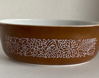 Vintage 1970’s Pyrex Woodland Brown Oval Casserole/Baking Dish #471 - Collectible | Display Item | Country Kitchenware | Gift