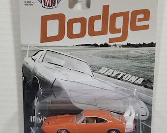M2 Machines Auto-Haulers Willys 1958 Dodge COE & 1944 Jeep MB