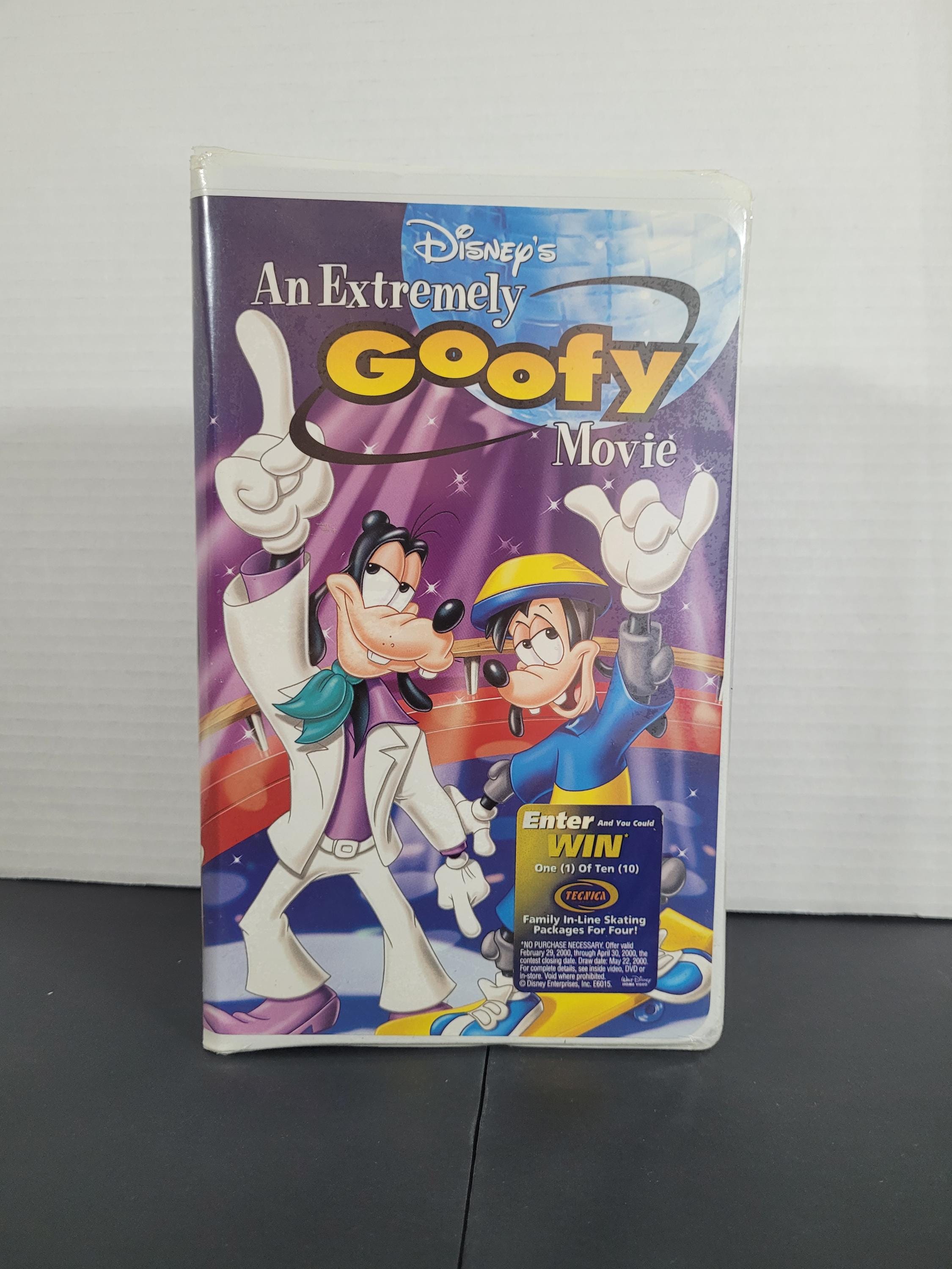 Vintage an Extremely Goofy Movie VHS Tape Animated Film Clamshell