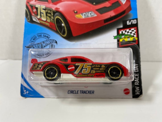 Hot wheels circle tracker hotsell