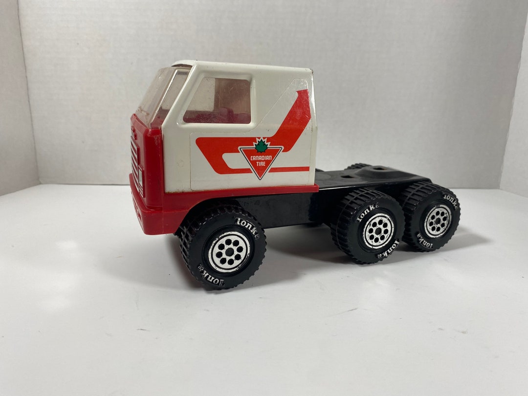 Vintage & RARE 1978 Tonka Canadian Tire Pressed Steel Transport Semi