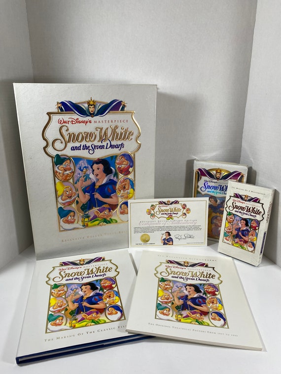 Vintage 1994 Walt Disney's Snow White and the Seven Dwarfs