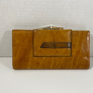 Vintage 1970’s Buxton Seville Tan Genuine Leather Wallet With Kiss Lock & Snap Closures - Made In Canada - Collectible | Gift Idea