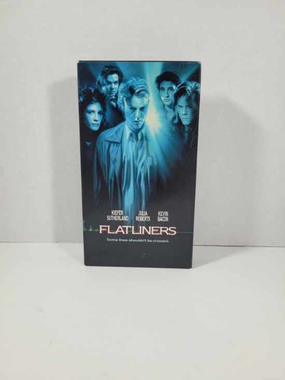Vintage 1990 Flatliners VHS Video Tape Starring Kiefer Sutherland