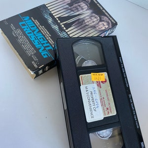 Vintage 1988 Midnight Crossing VHS Video Tape-Starring: Faye Dunaway & Kim Cattrall Collectible/Movie Enthusiast/Giftware image 2