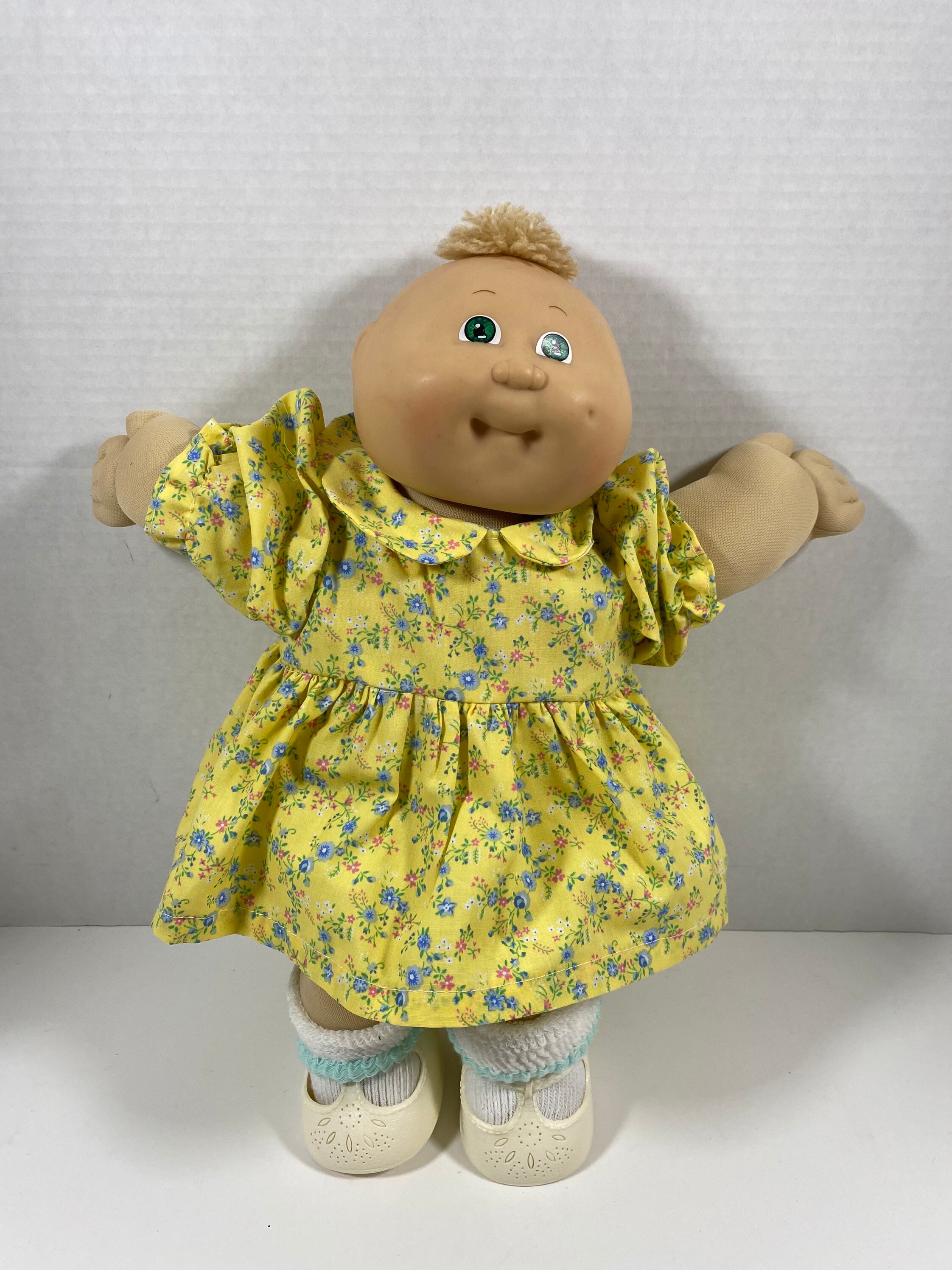 cabbage patch doll yellow dress Vintage 1984 "tish Ruth" - Coleco, Vintage 1984 Cabbage Patch Doll