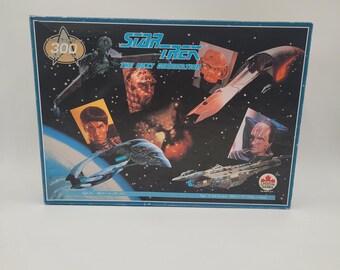 Vintage 1993 Star Trek The Next Generation Poster Sized Puzzle 300 pieces