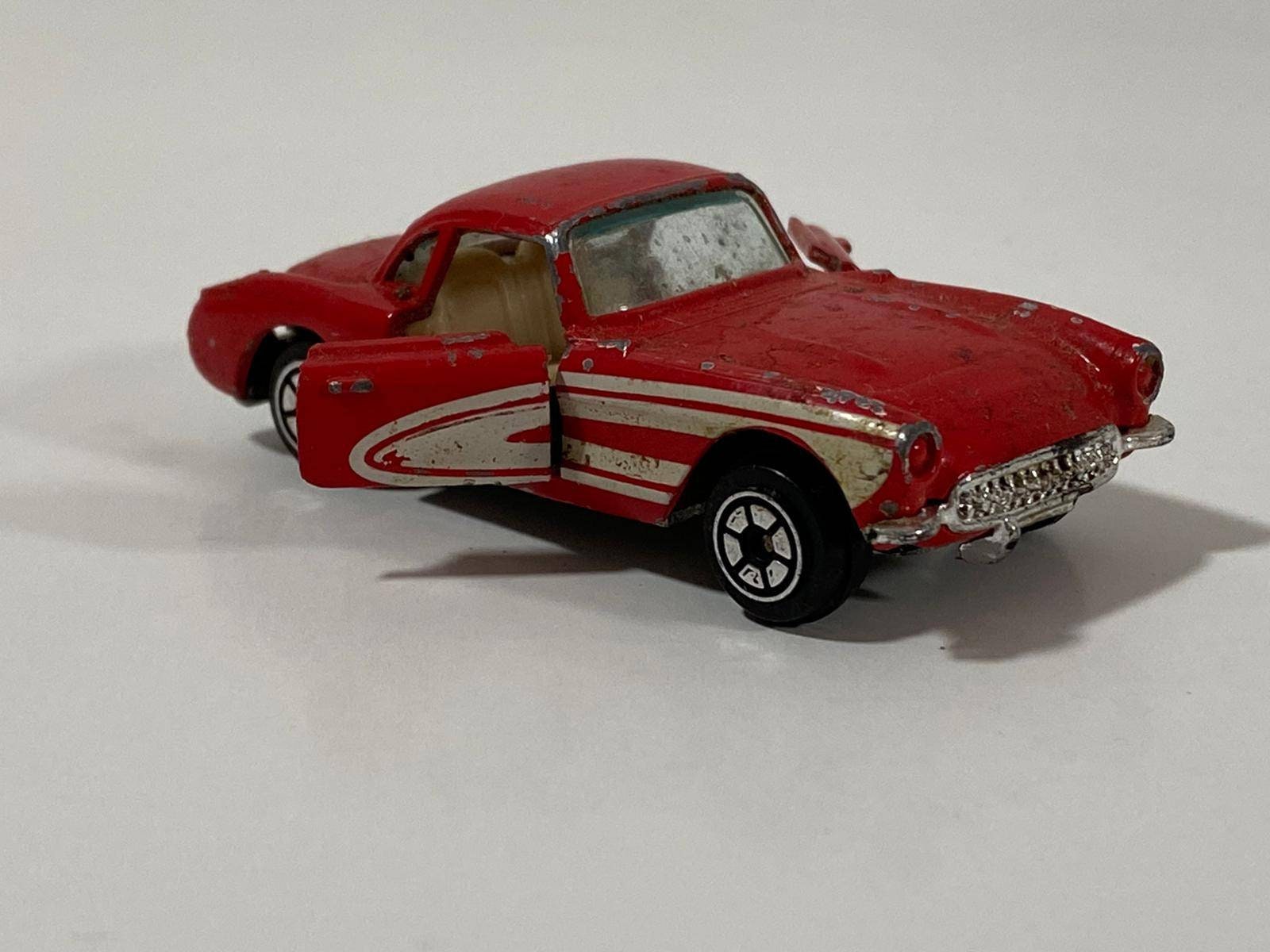 Vintage 1980s Yatming Red 57' Chevrolet Corvette W/ Opening Doors