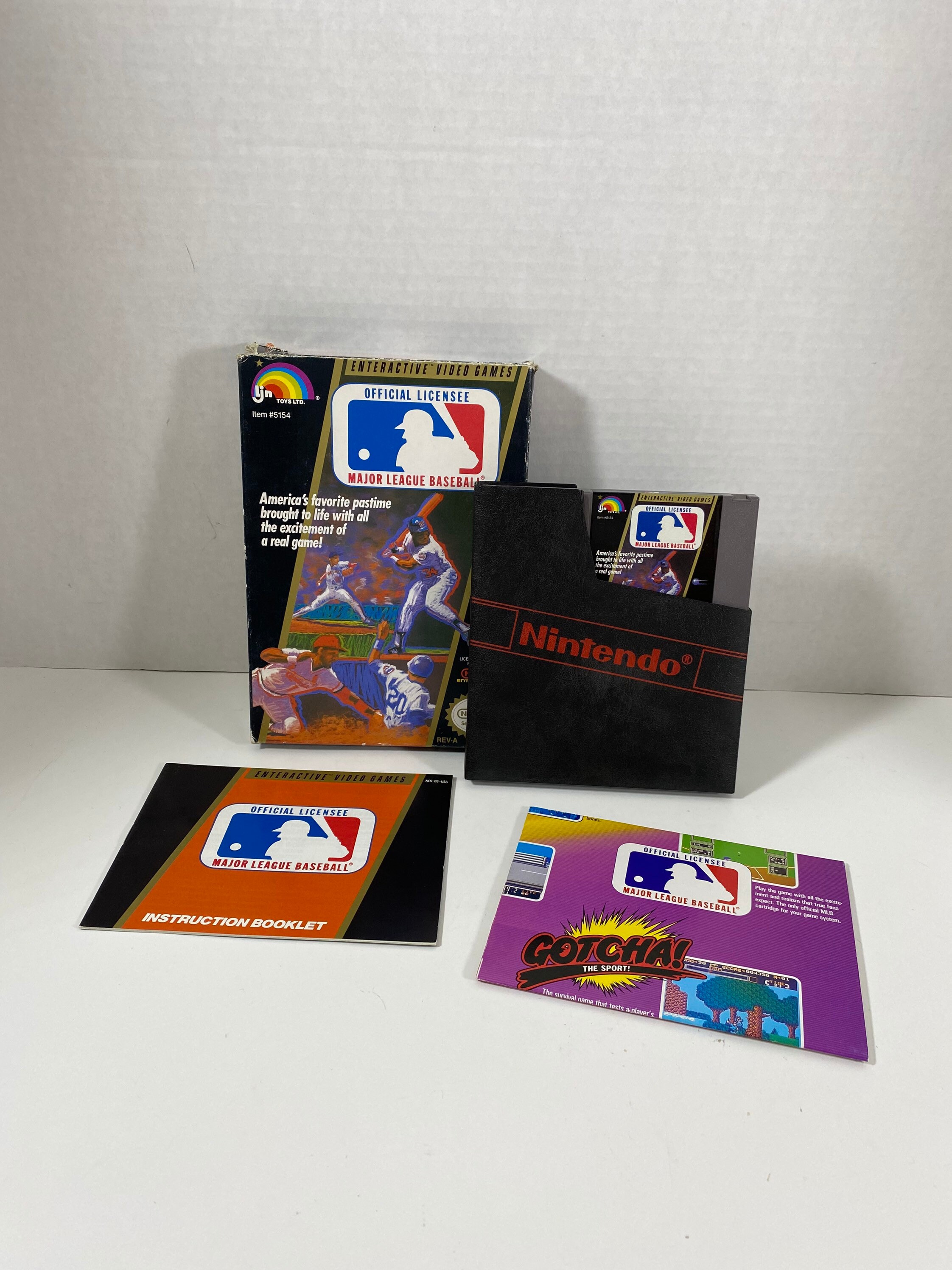 Vintage 1987 MLB Major League Baseball NES Video Game With