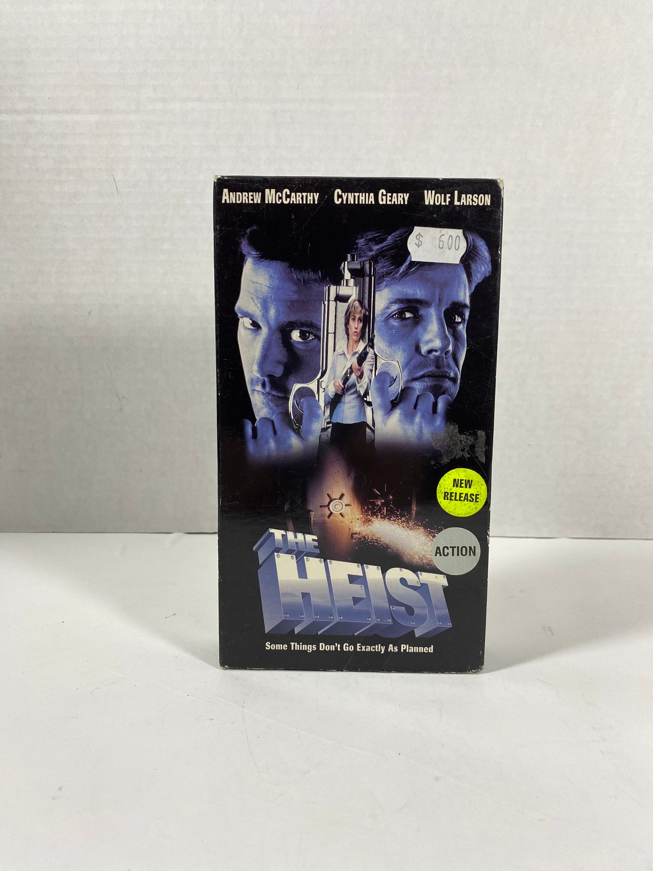 GLAY インディーズVHS 店頭用VHS&TERUクッション GLAY インディーズVHS 店頭用VHS&TERUクッション GLAY インディーズVHS