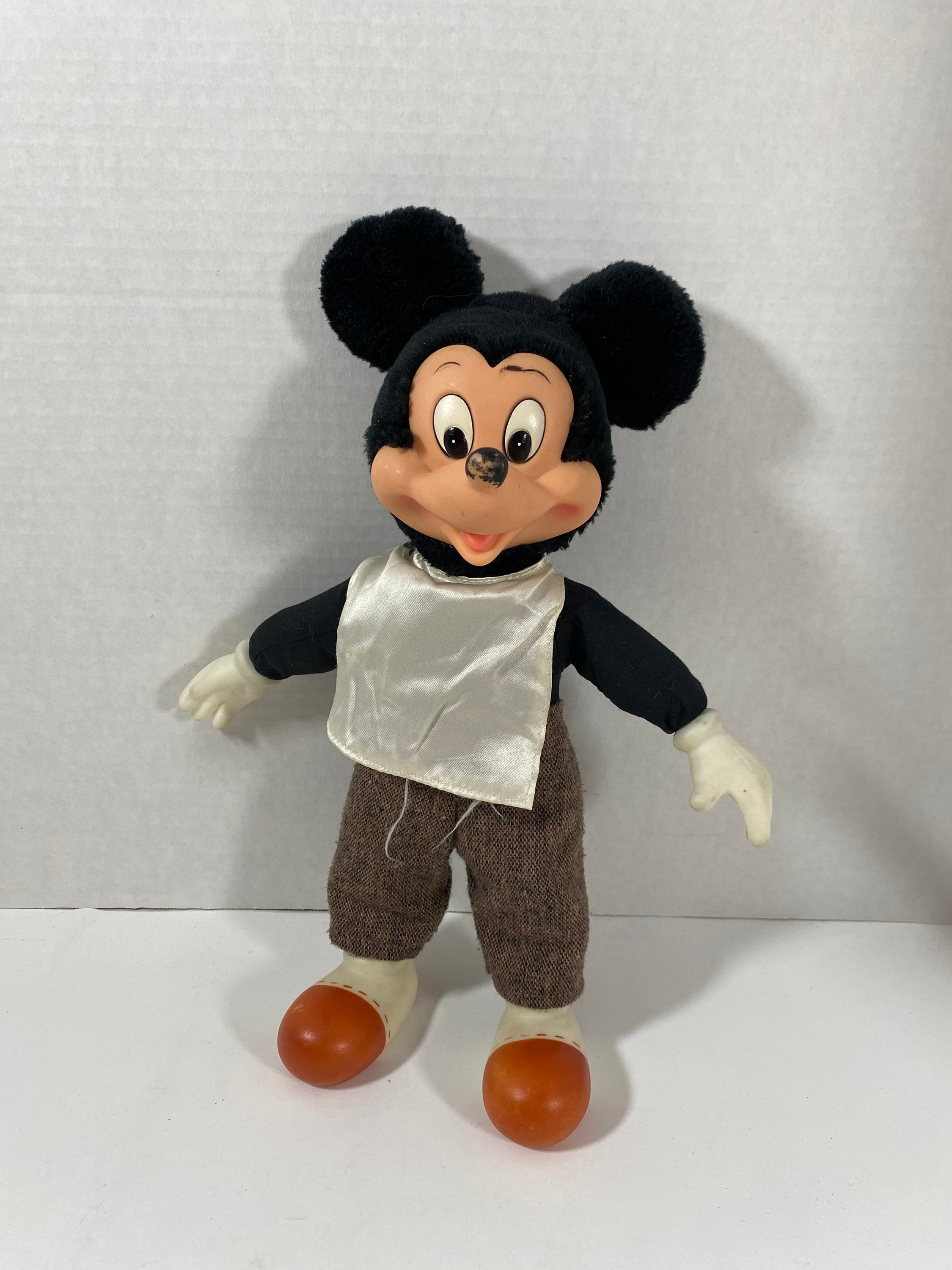 ディズニー ヴィンテージ 1970年 ミッキー ぬいぐるみ APPLAUSE il_fullxfull.4432546703_qa98.jpg