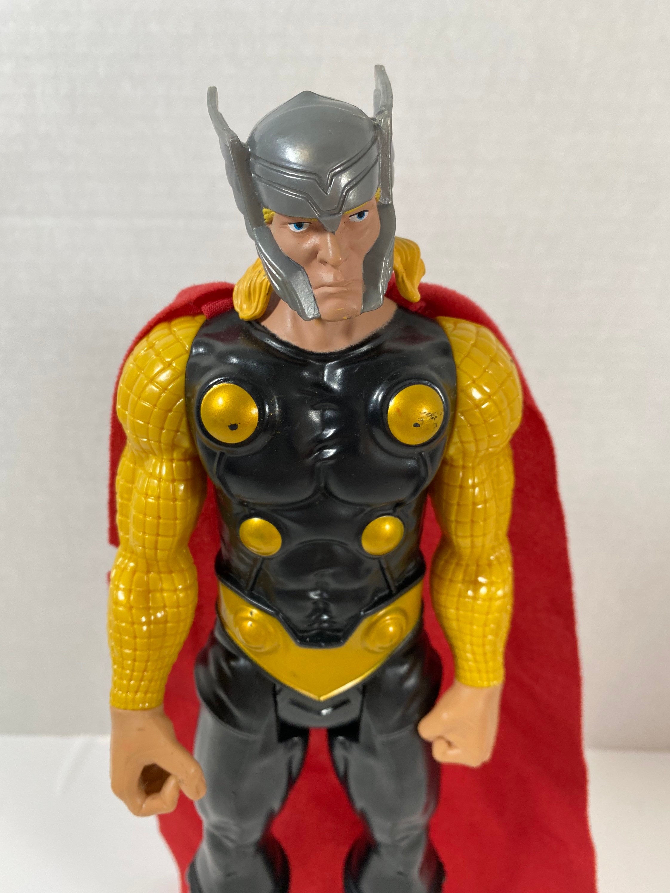 マーベル アベンジャーズ タイタンヒーローシリーズ ソー 12インチ
