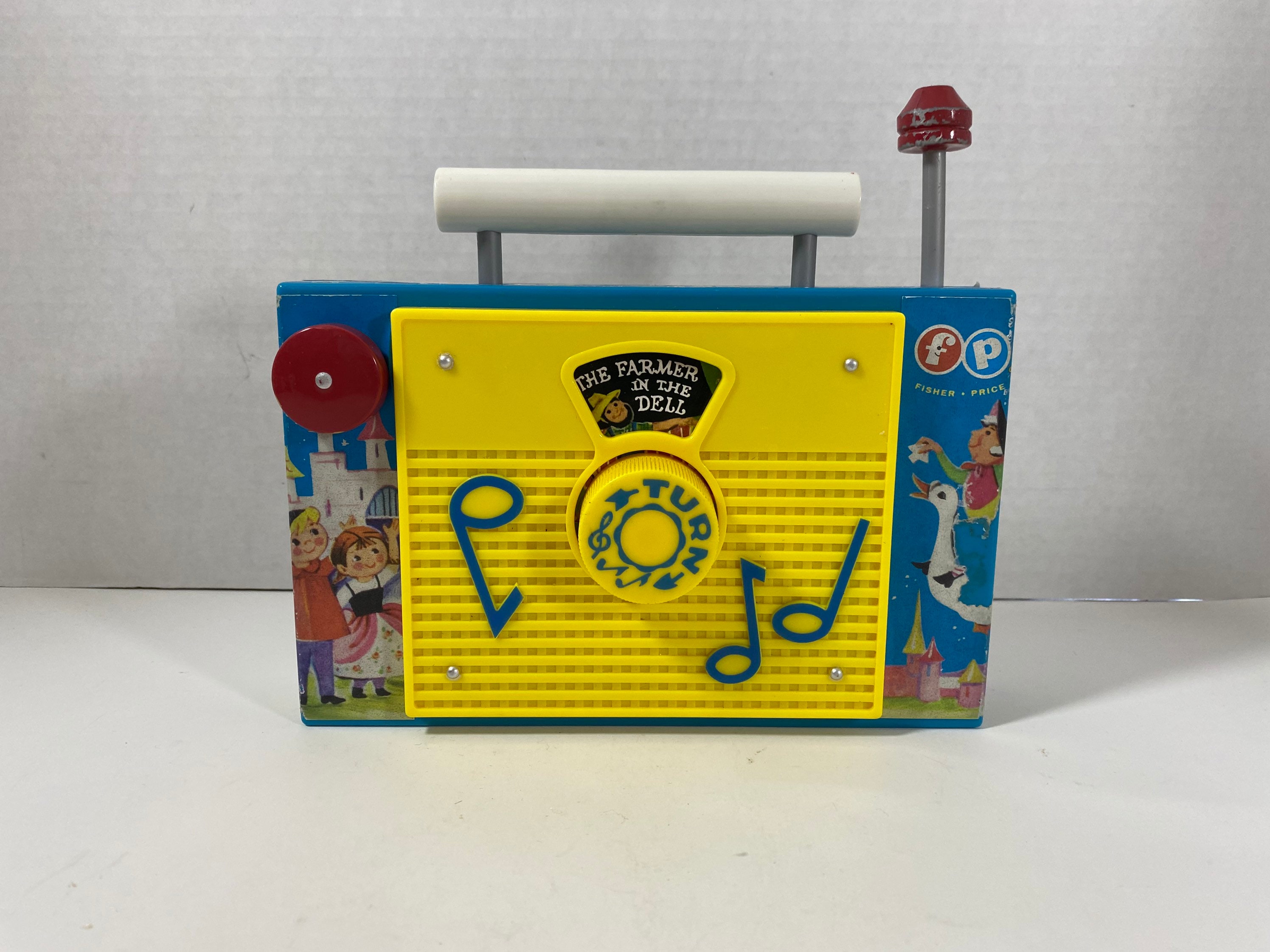 Fisher price farmer in the dell music box 2025