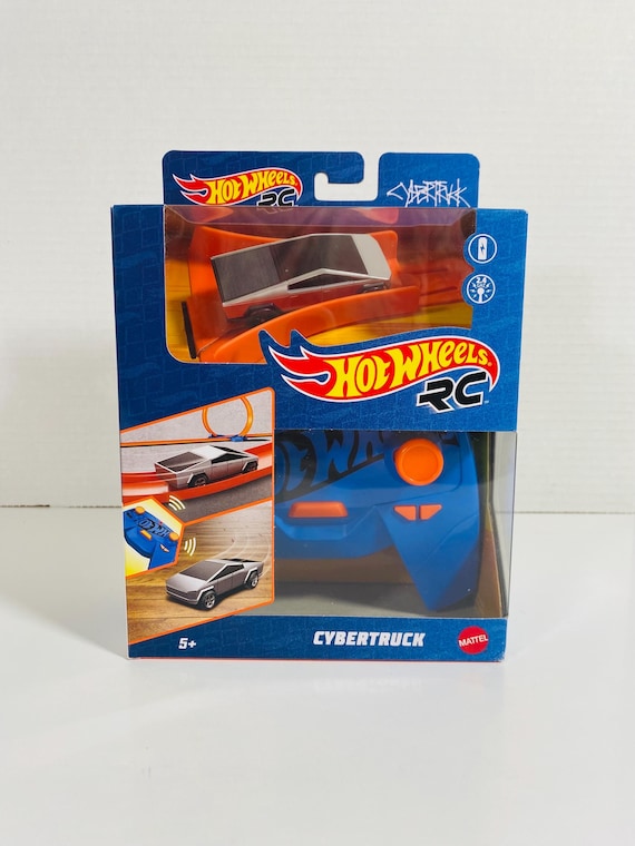 Hot Wheels Tesla Cybertruck 1:64 RC Toy Car *brand New