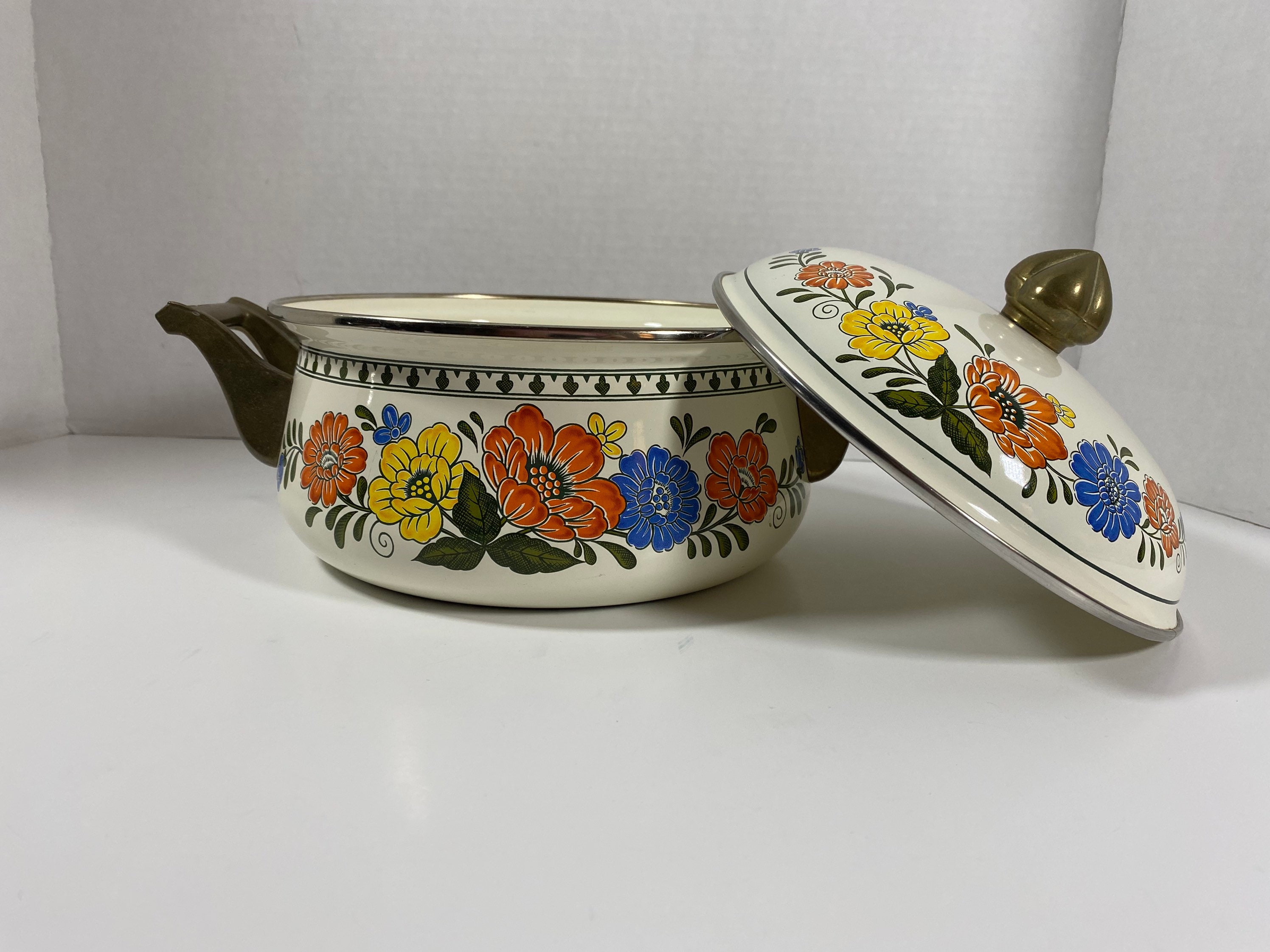 ASTA enamel cookware. Help dating please :) : r/collectables
