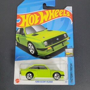Retro Hot Wheels Ford Escort RS2000 Die-Cast Toy Car SEALED