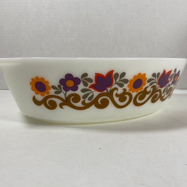 Vintage 1970’s JAJ Pyrex “Briarwood” Oval Casserole Baking Dish - Collectable | Bakeware | Display Piece | Gift Idea