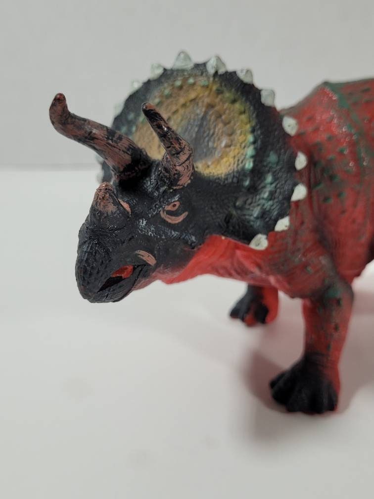 レトロ 1990 年代 トリケラトプス 恐竜フィギュア/恐竜おもちゃ - Etsy