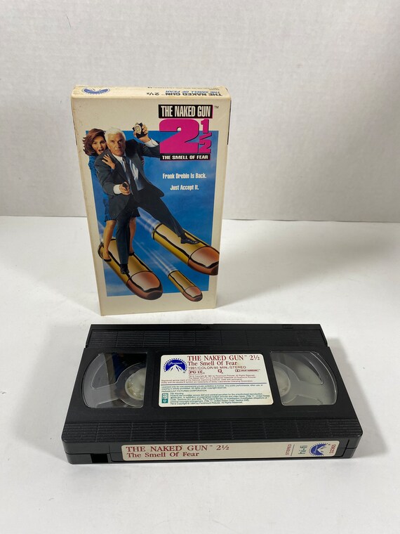 Vintage 1991 Naked Gun 2 1/2 the Smell of Fear VHS - Starring