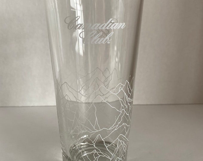 Vintage Canadian Club Whiskey Hiball Glass With Outlined Rocky