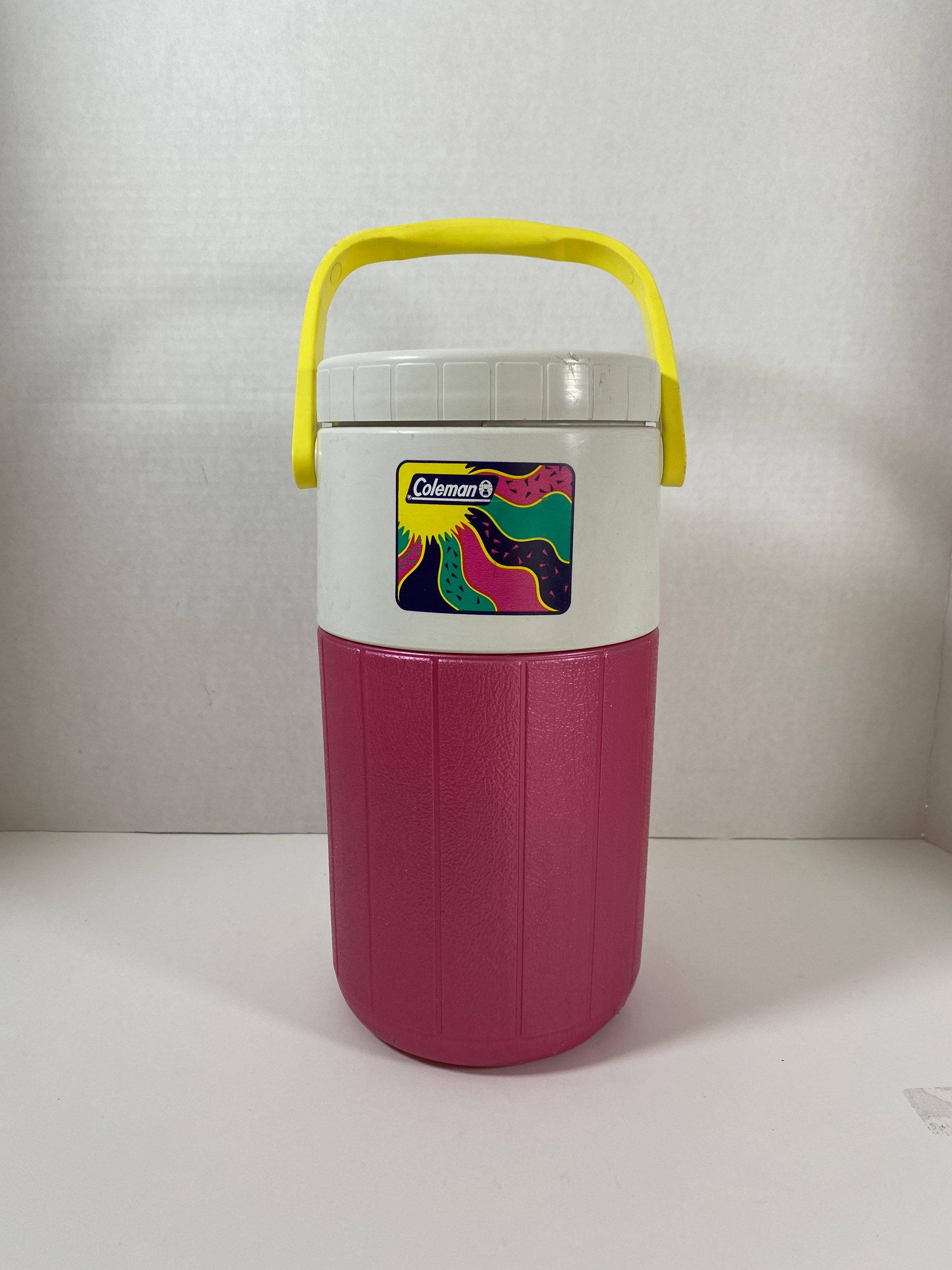 Coleman retro on sale esky