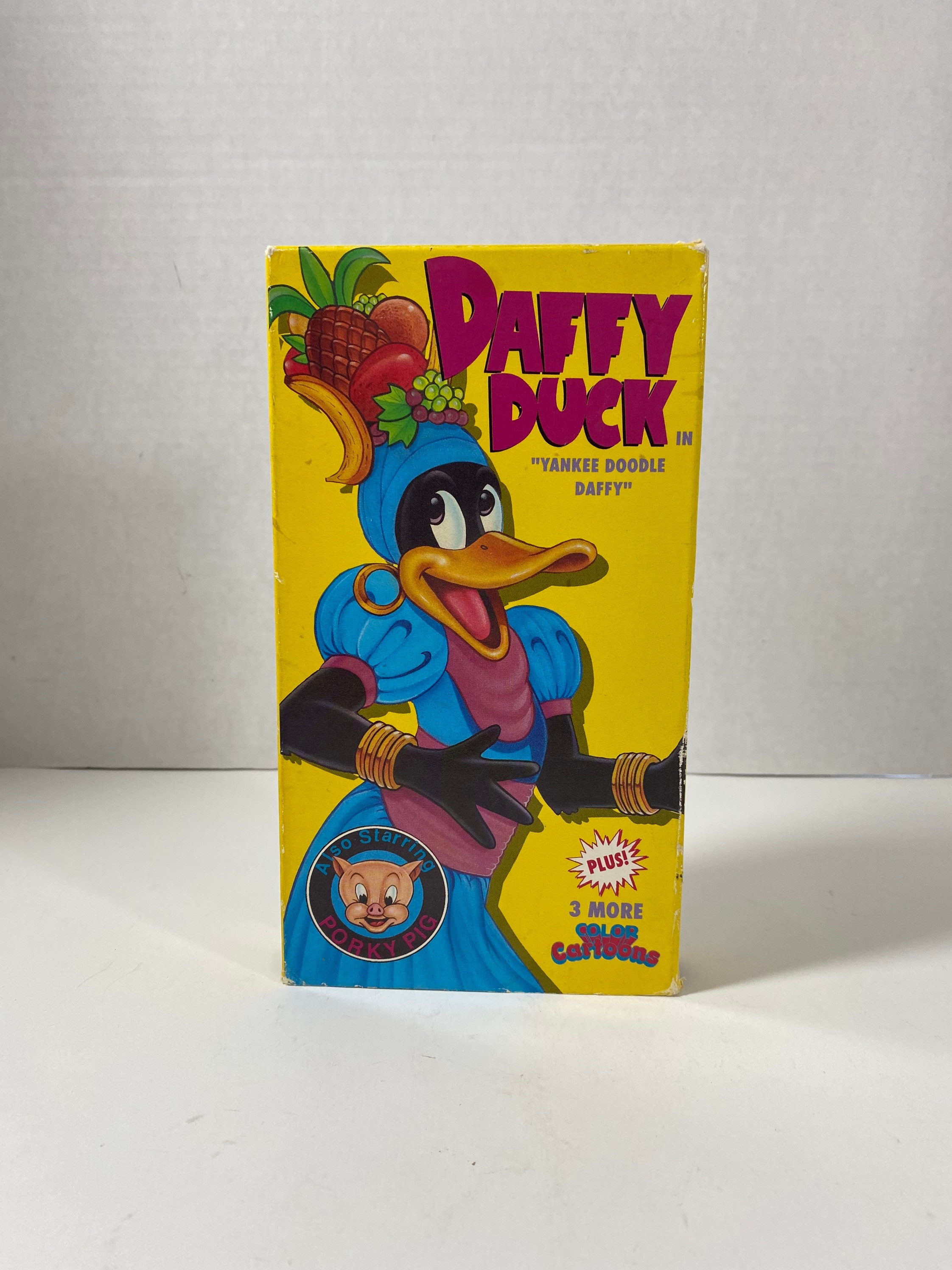 Vintage 1991 Daffy Duck: Yankee Doodle Daffy VHS - Collectible