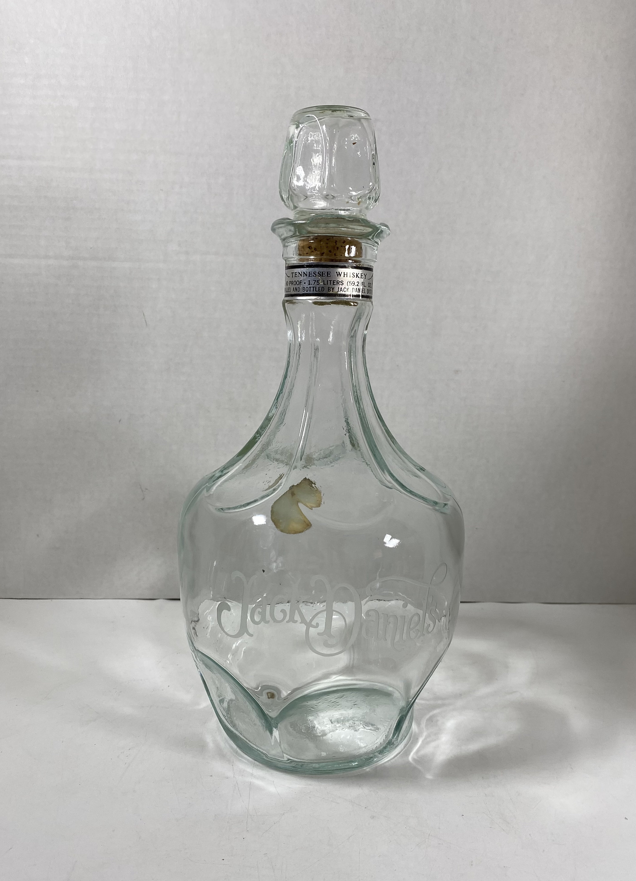 Vintage 1979 Jack Daniel's “belle of Lincoln” Glass 1.75L Vintage 1979 Jack Daniel's “belle of Lincoln” Glass 1.75L