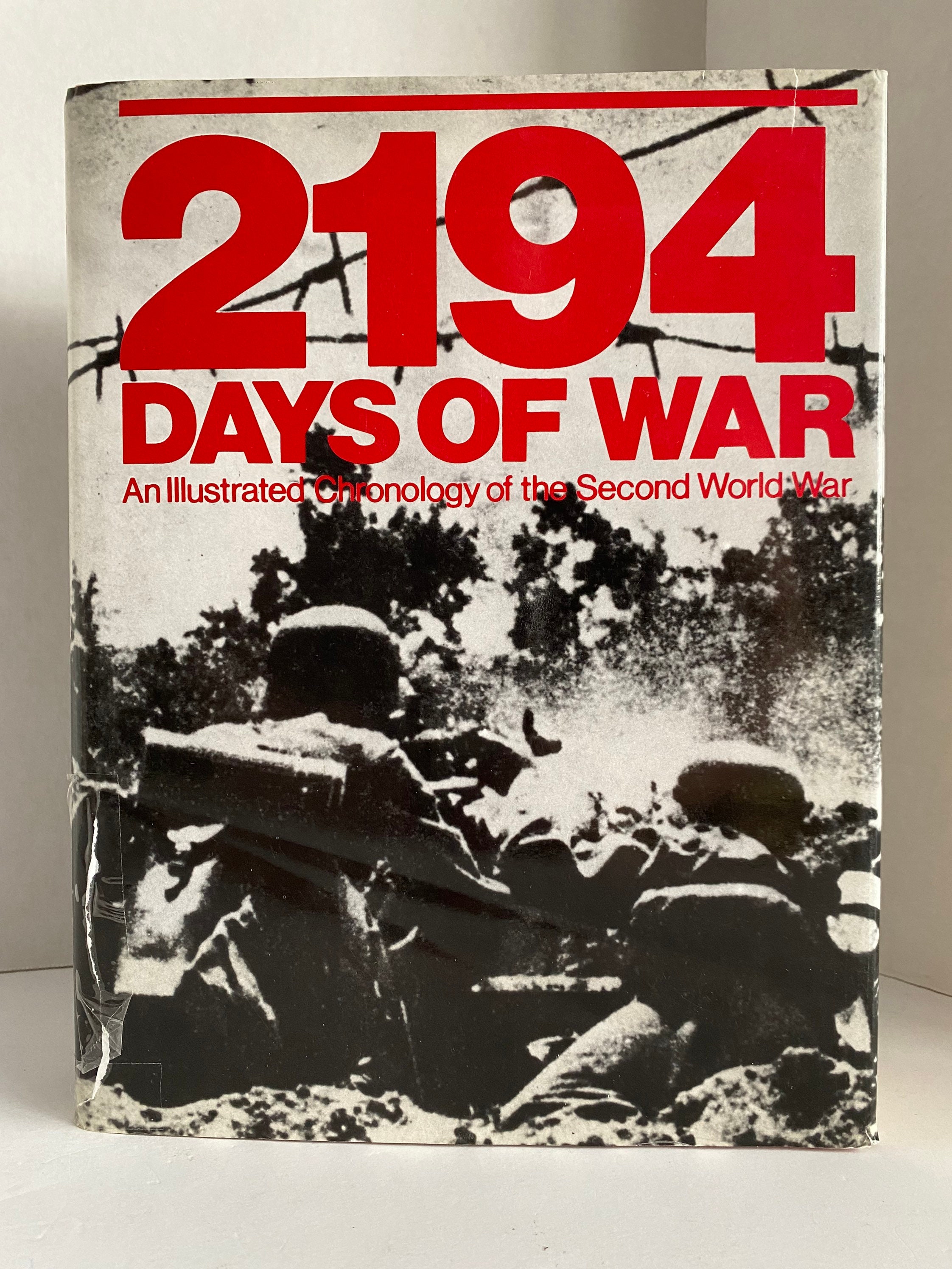 Vintage 19 2194 Days Of War An Illustrated Chronology Of Etsy