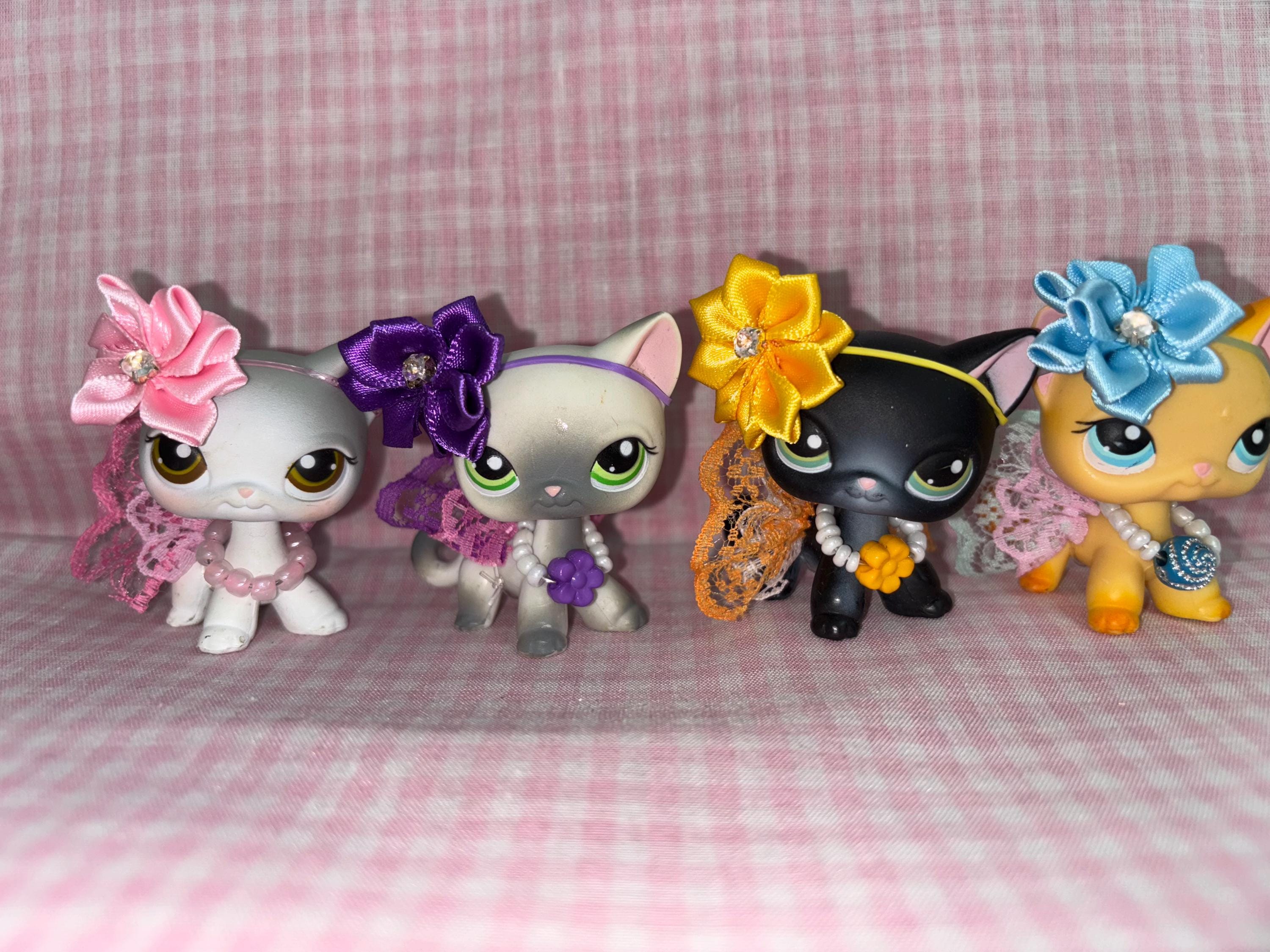 Conjunto De 4 Accesorios Personalizados LPS De Littlest Pet Shop: 1 Lazo, 1 Collar, 1 Teléfono Con Brillantina, 1 Par De Aretes Bolsa De Regalo. - México