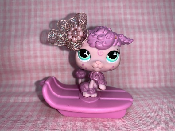 Vintage LPS Littlest Pet Shop Purple Poodle Dog With Handmade Bow Sleigh  (001)
