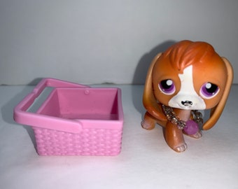 Discontinued Rare Littlest Pet Shop LPS Beagle Dog/Puppy with Handmade Necklace & Bed