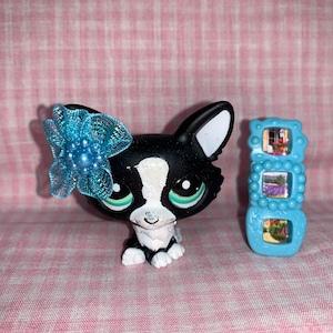 Vintage Original Discontinued Rare LPS Littlest Pet Shop Chihuahua with Handmade Bow Photo Frame(005)